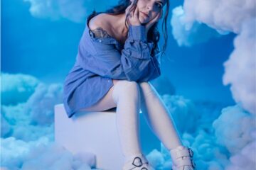 Joceline Lights in Darkness